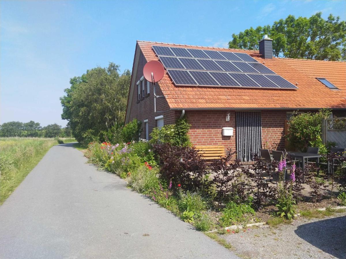 Ferienwohnung Im Landhaus Bensersi Bensersiel Buitenkant foto